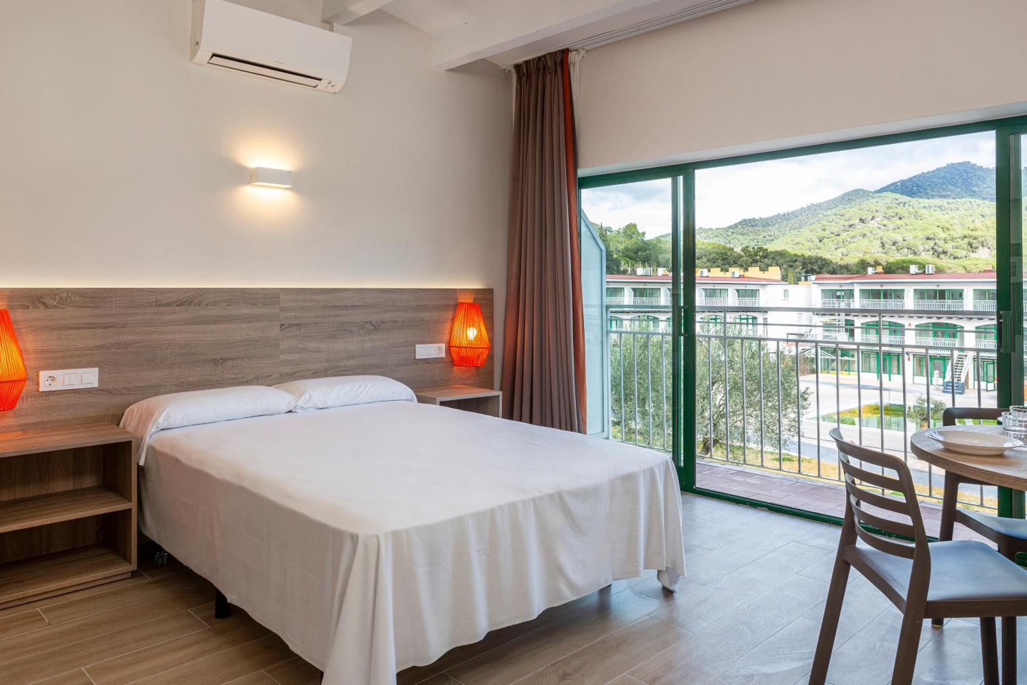 Medplaya Aparthotel Sant Eloi Тосса-де-Мар Экстерьер фото